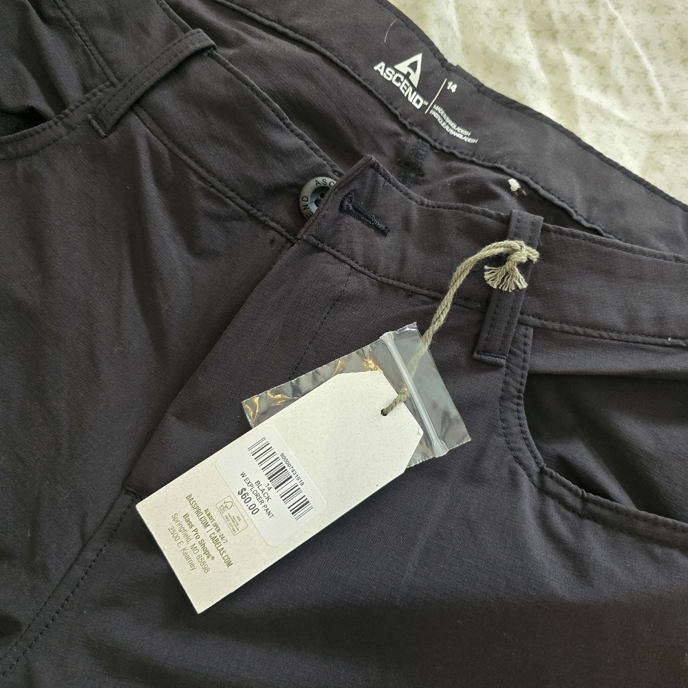 NWT ASCEND Black Women's Pants - Picture 3 of 5